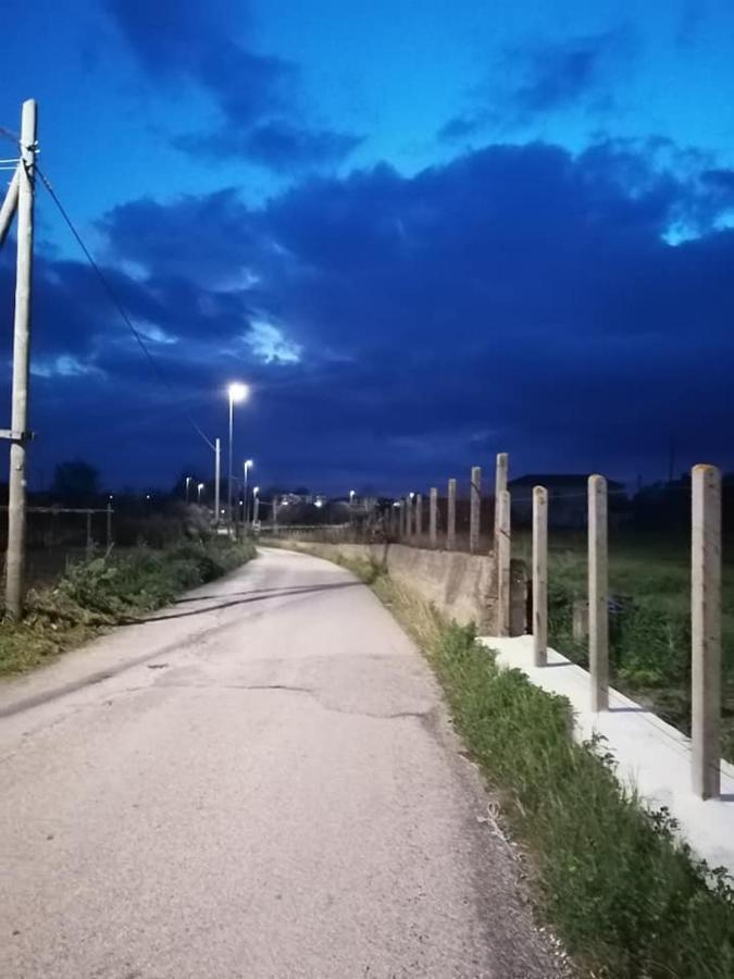 Villetta Nel Verde Ашеа Экстерьер фото